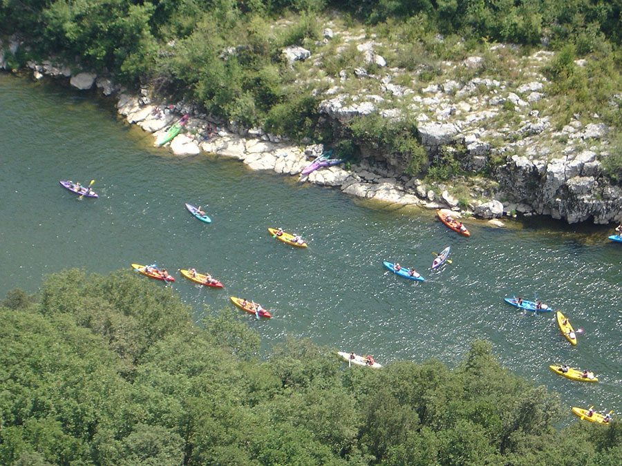 gorges ardeche canoe